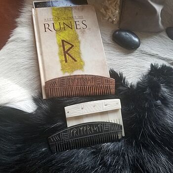 Viking Comb, Wood Great addition