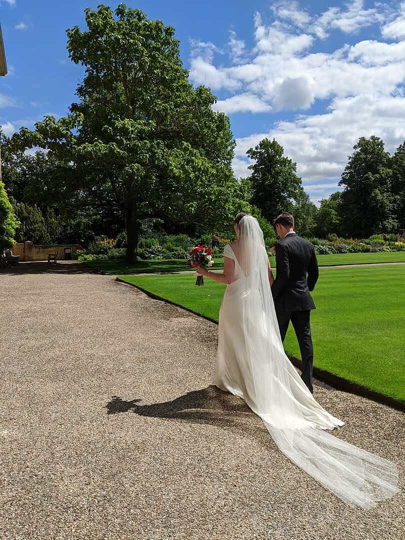 Imogen S.’s real Britten wedding