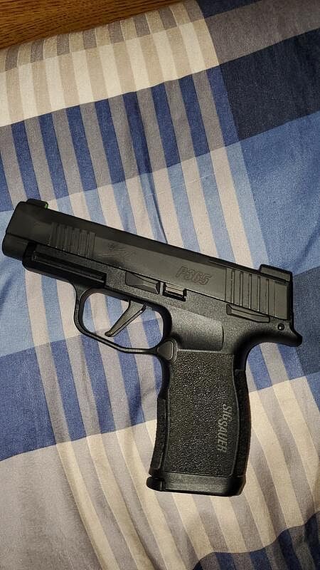 SIG SAUER P365XL 9mm 37in 12rd Pistol 365XL-9-BXR3