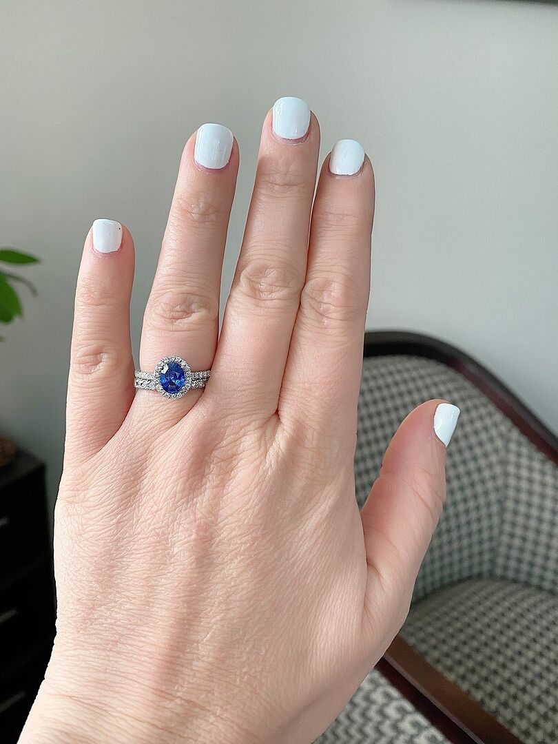 Beautiful ring, I’m very happy