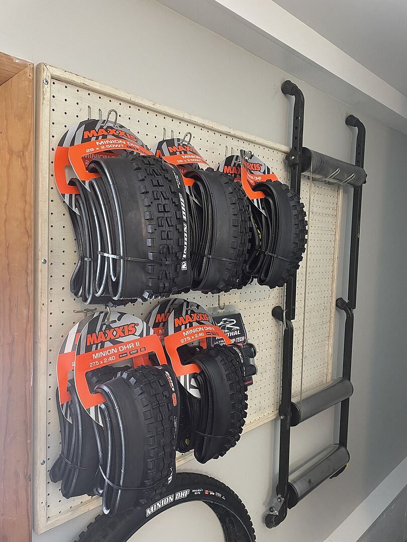 Maxxis Minion DHF 27.5 X 2.50 3C DD Tubeless Ready (100% Original) | Lazada PH