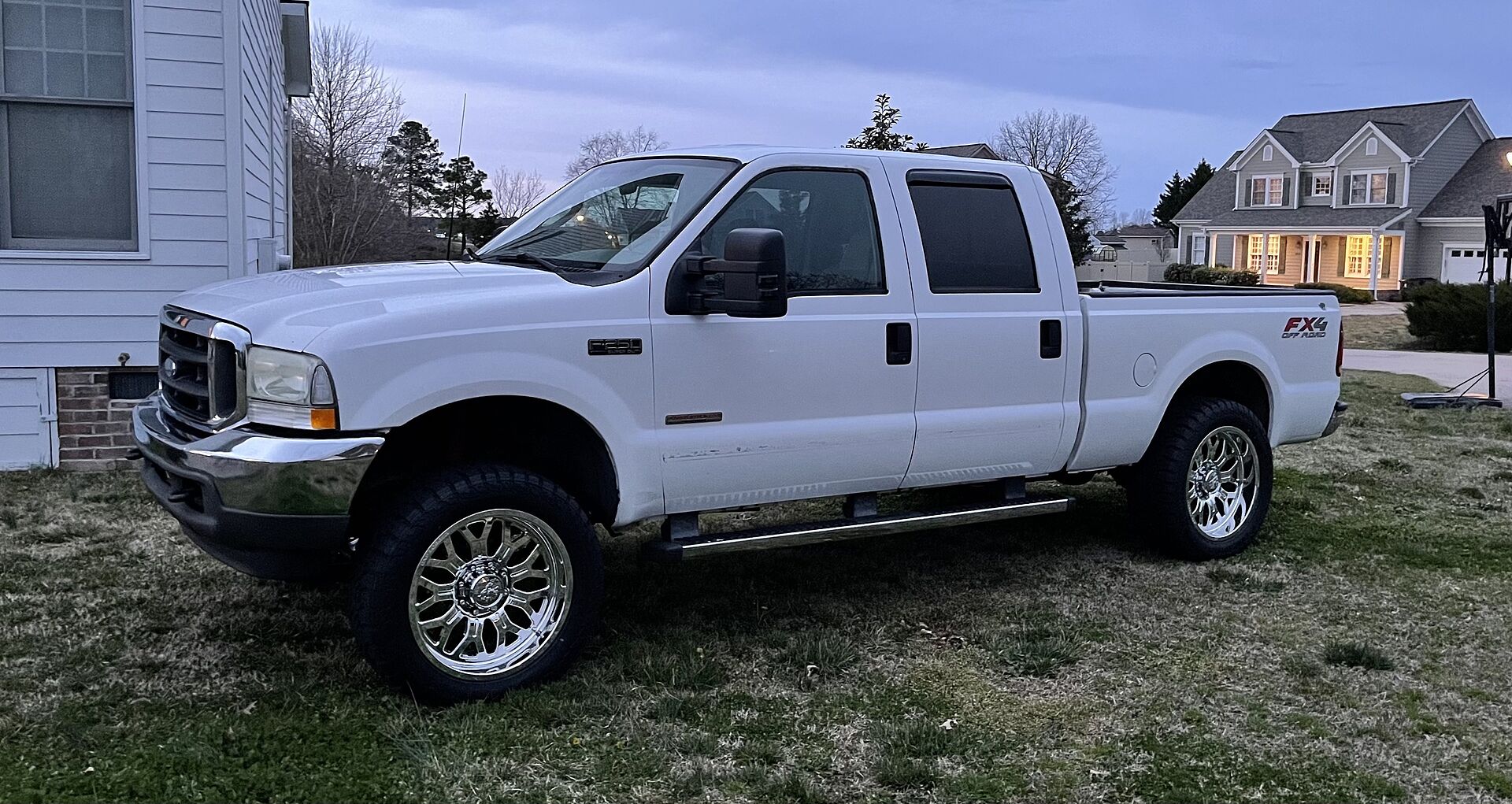 Windshield Repair & Replacement in RALEIGH, NC Safelite