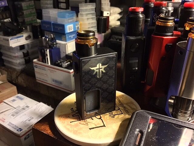 Vandy Vape REQUIEM 22mm BF RDA Vandy Vape REQUIEM 22mm BF RDA