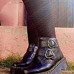 dr martens devon hearts