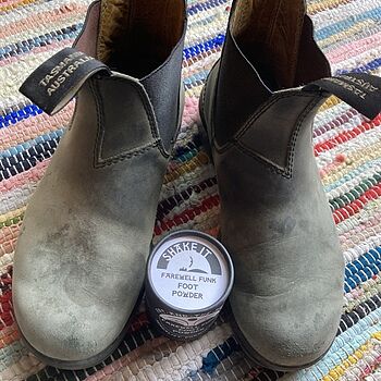 Farewell Funk Foot Powder It works so well! I’ve