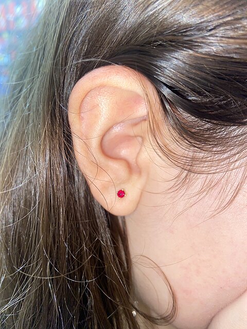Charming Ruby earrings !