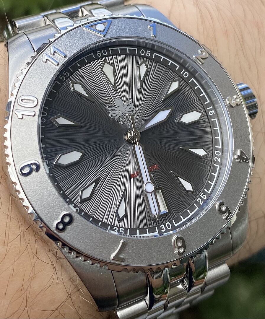 PHOIBOS Voyager 200M Automatic Diver Watch PY026E Sunray Gray