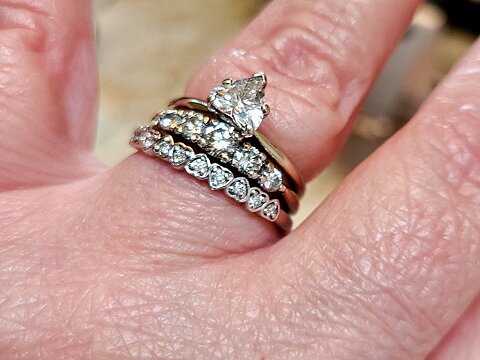 Beautiful Wedding Band!