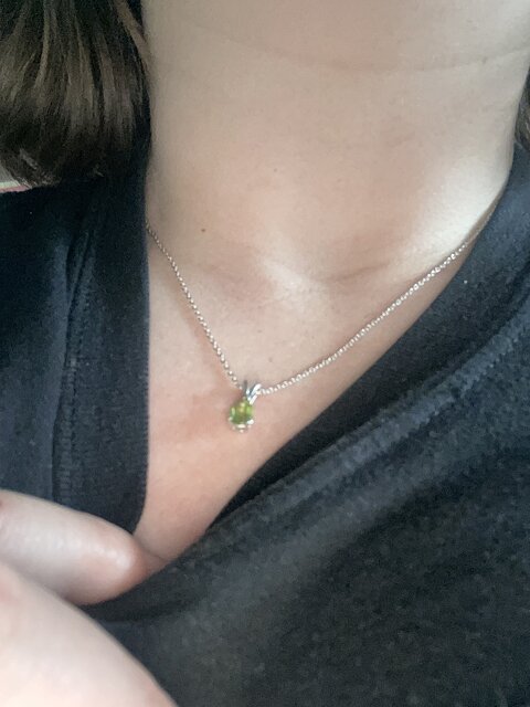 Stunning peridot pendant Stunning peridot pendant