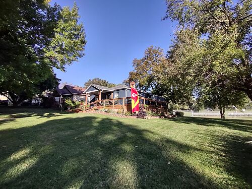 A lawn in Saint Joseph, MO