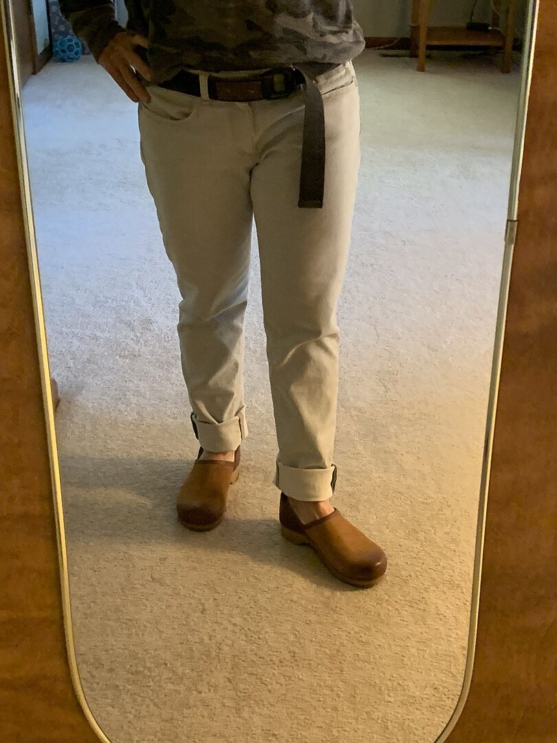 brenna tan burnished suede dansko