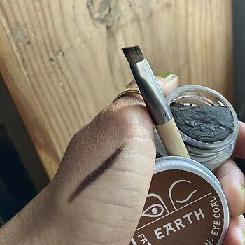 Earth Eye Coal Earthy eyeliner and eyebrow perfection!