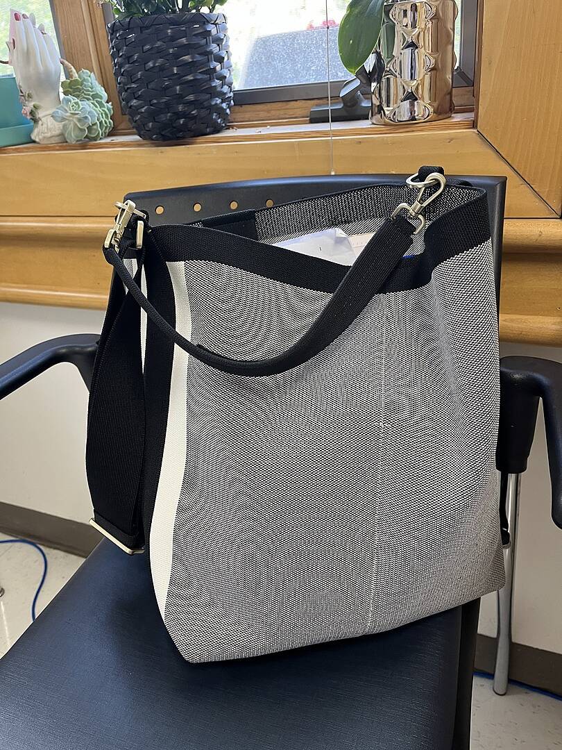 Rothy’s the bucket bag grey mist outlet NWT WILL SELL QUICKLY