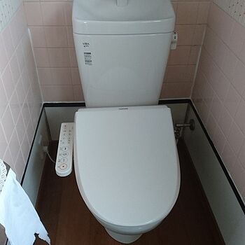 東芝 SCS-T160 パステルアイボリー [貯湯式温水洗浄便座]