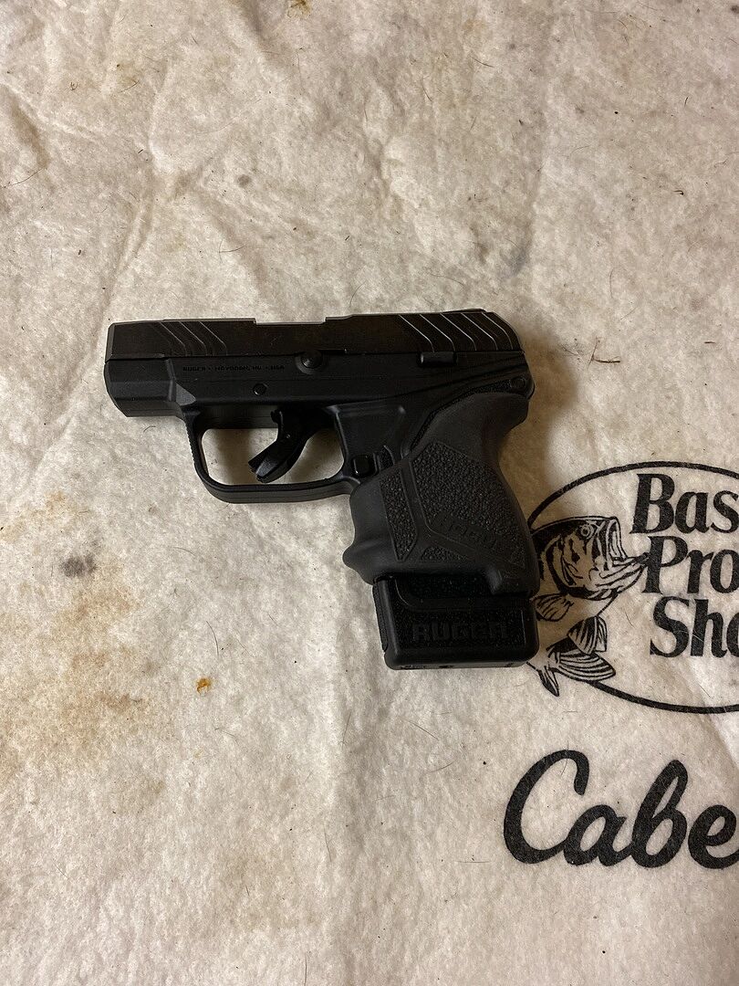 Hogue HandAll Beavertail Grip Sleeve Ruger LCP II Black