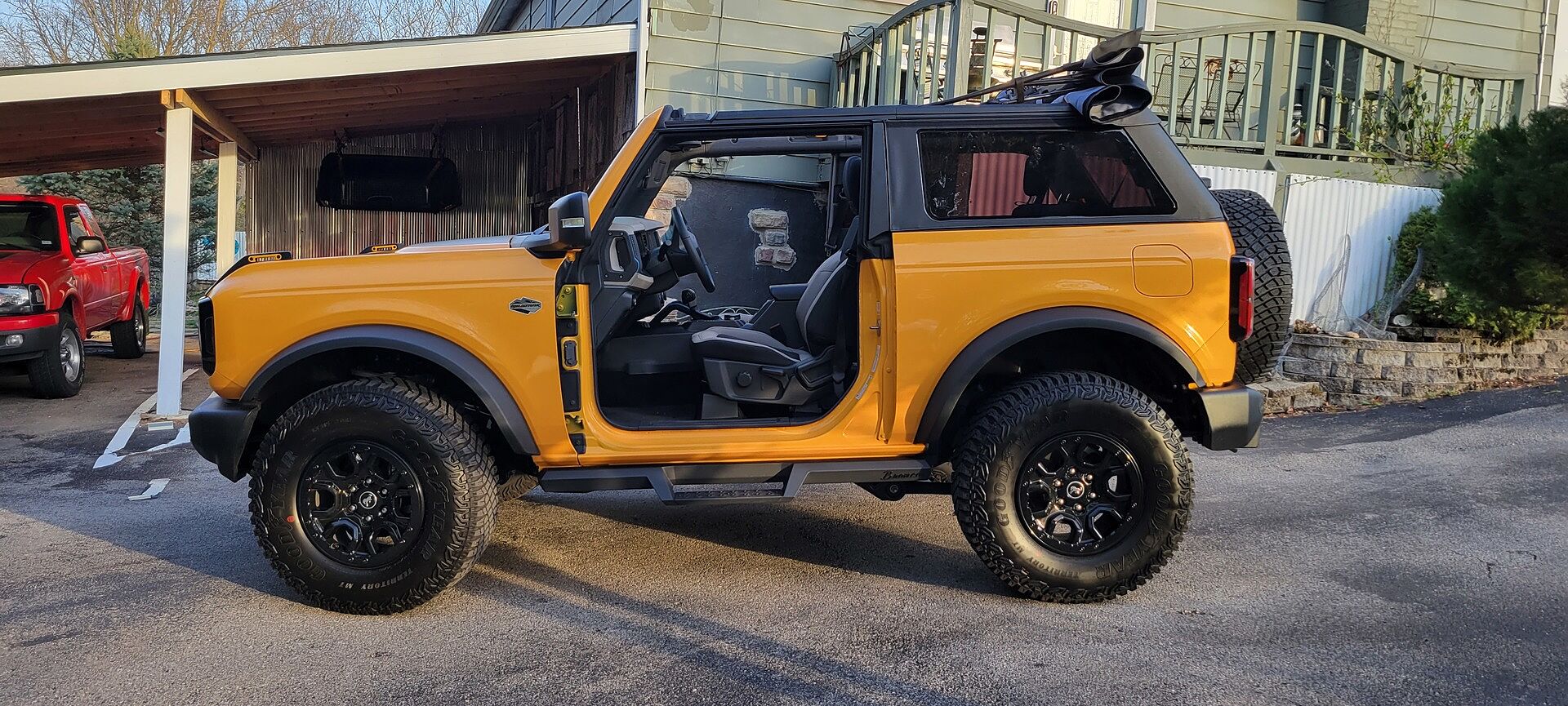 Bestop 5687235 - Trektop® Slantback Soft Top - Ford 2021-2027