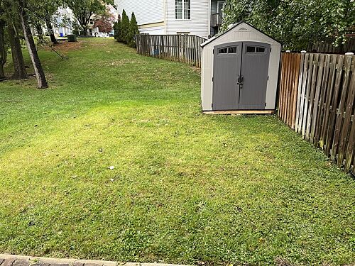A lawn in Columbia, MD