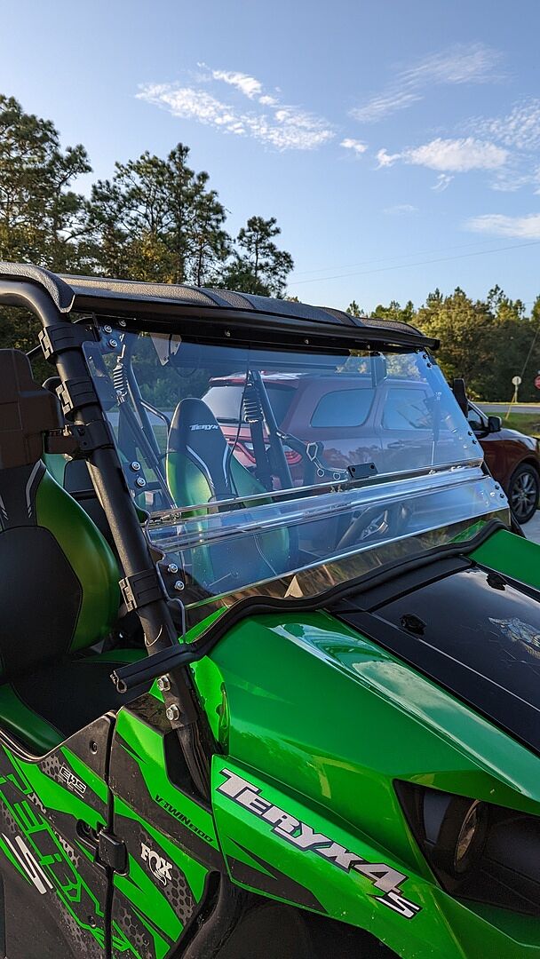 Kawasaki Teryx S Scratch-Resistant Flip Windshield
