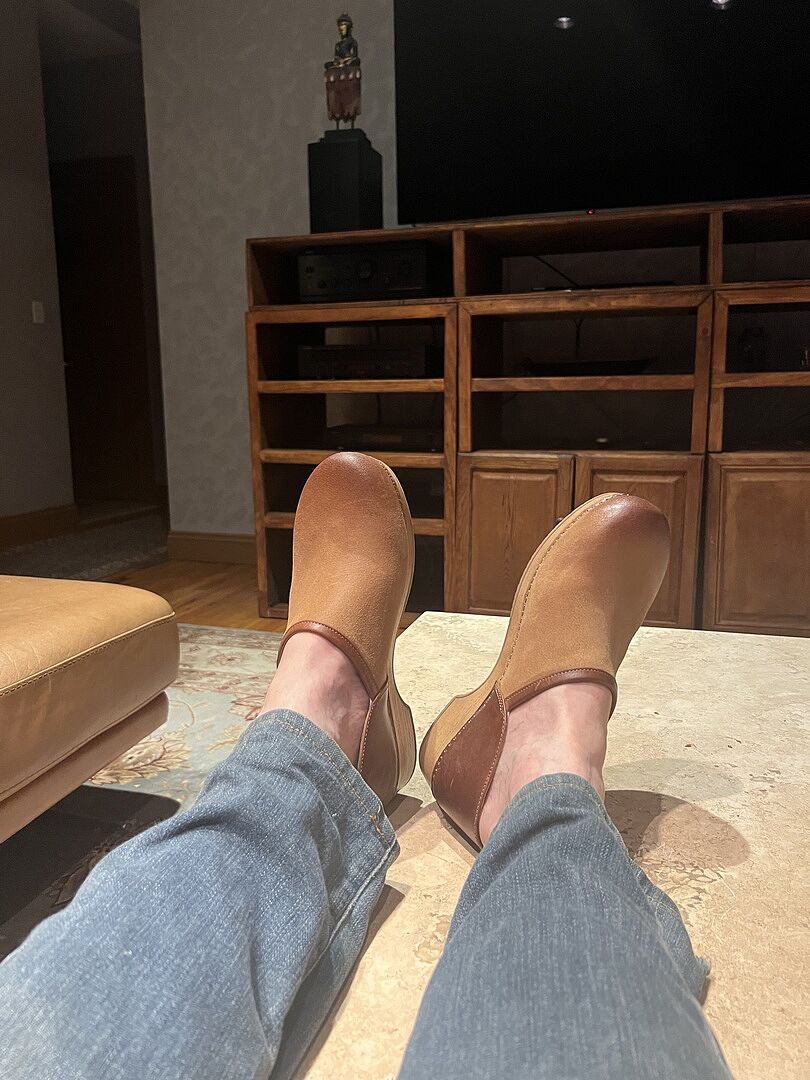 brenna tan burnished suede dansko