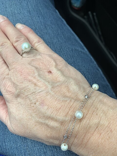 LOVE my pearl ring from