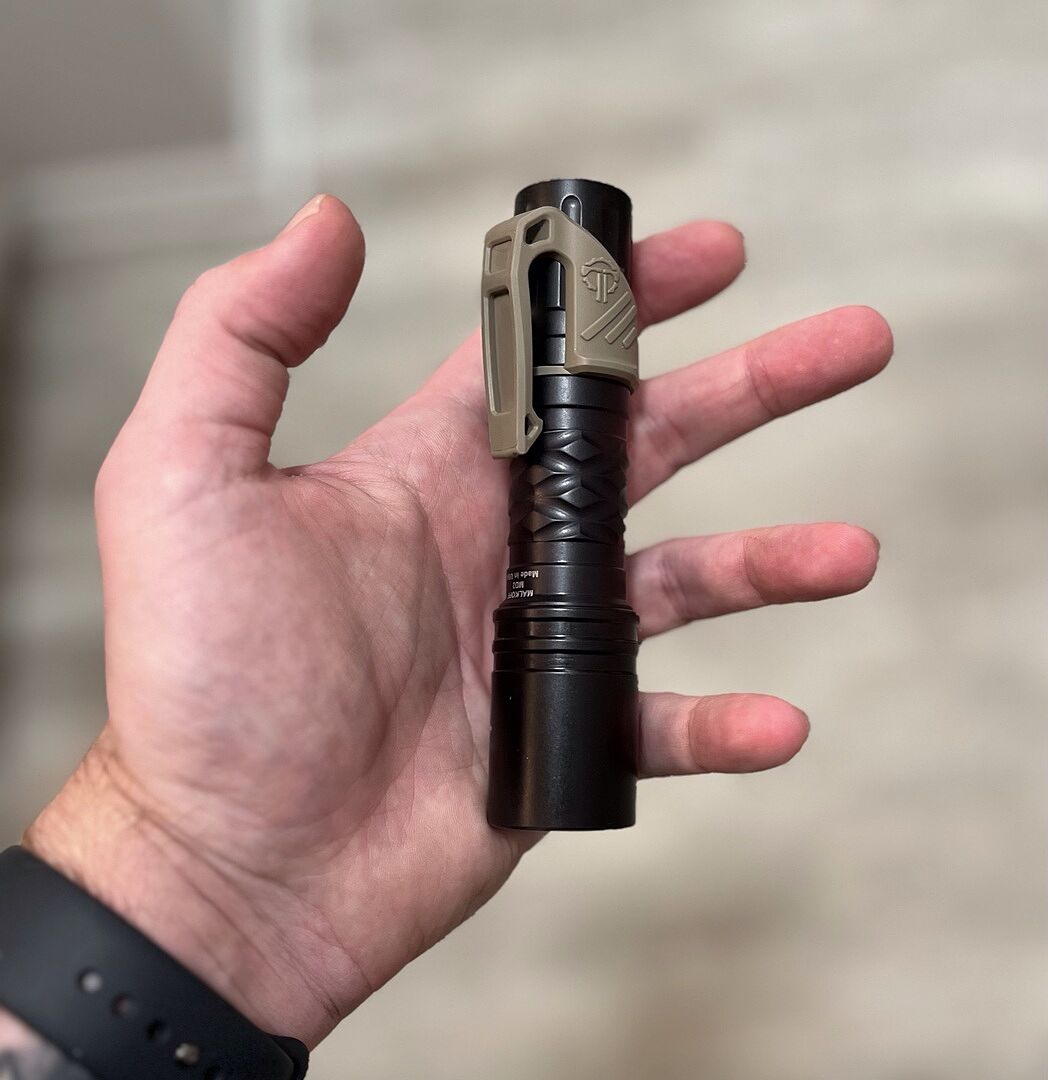 MDX2 M61T Flashlight – Malkoff Devices