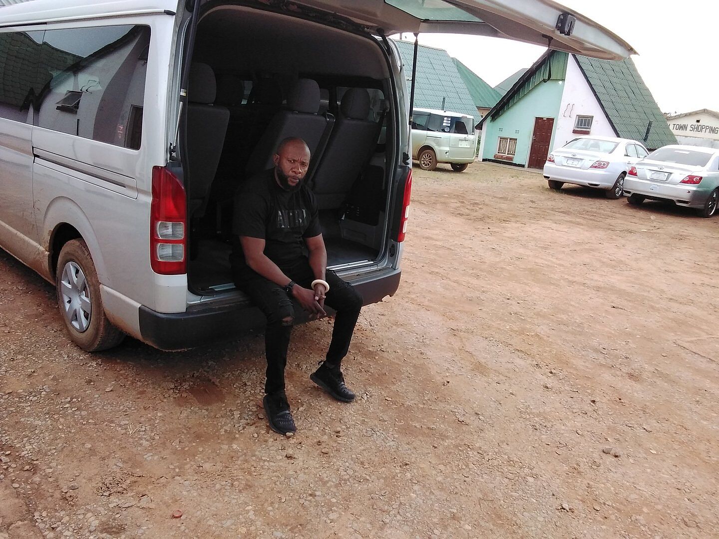 TOYOTA HIACE WAGON Reviews and Ratings - BE FORWARD