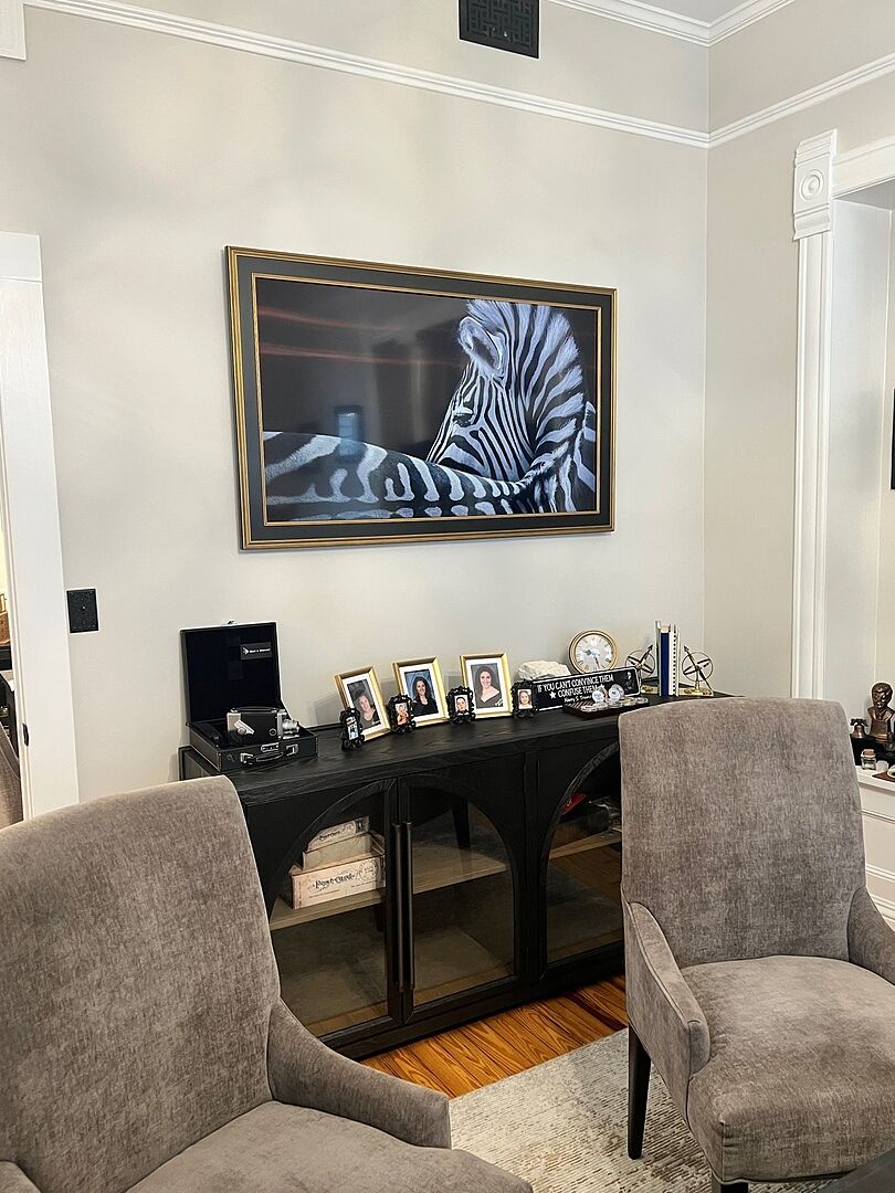 Tuscan Silver Frame for Samsung The Frame TV | Deco TV Trames