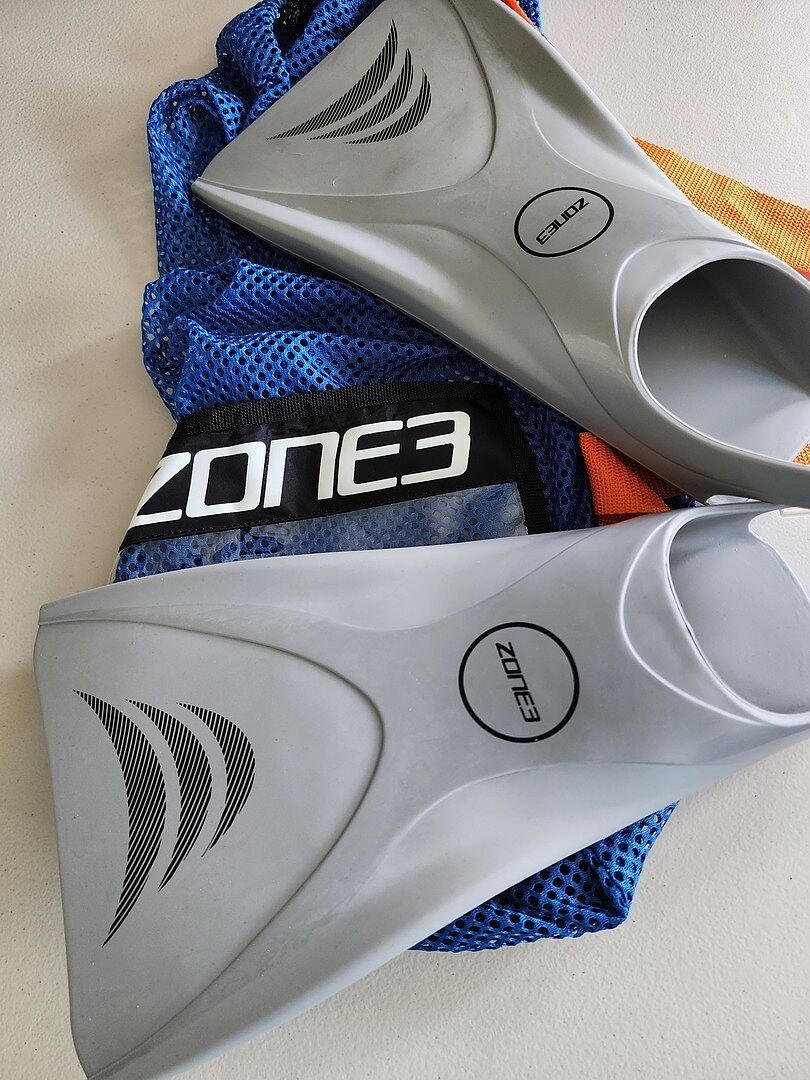 Silicone V-FLEX Ergo Swim Training Fins – ZONE3