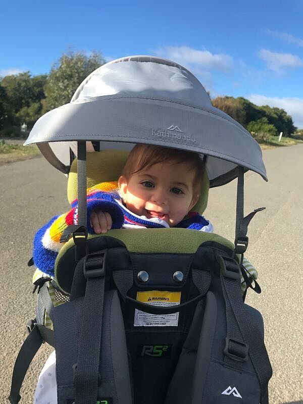 Karinjo Child Carrier v2 Grey Green