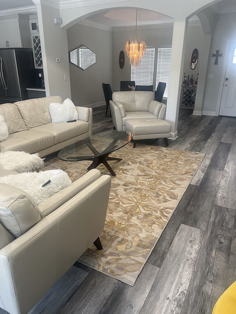 Transitional Damask Gold Rug