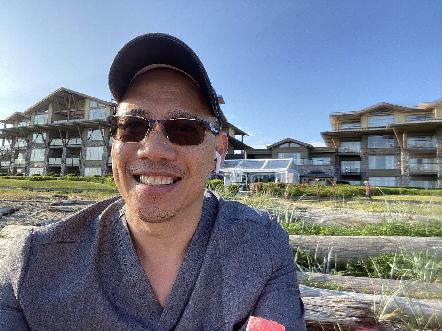 Platt 3Pocket Classic Scrub Top in Trench Men's Tops by Jaanuu