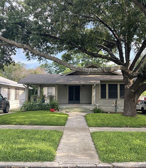 A lawn in San Antonio, TX