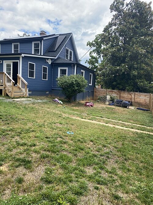 A lawn in Fredericksburg, VA