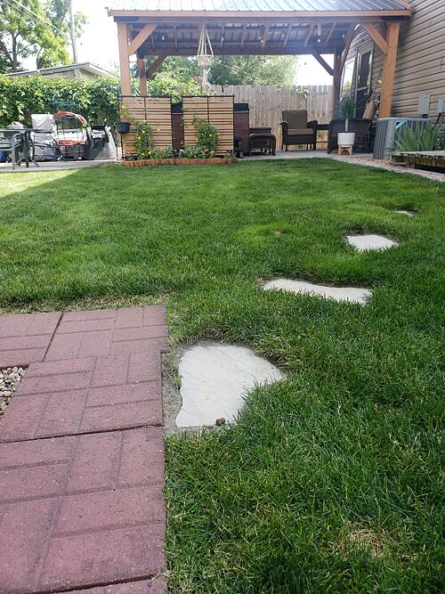 A lawn in North Platte, NE