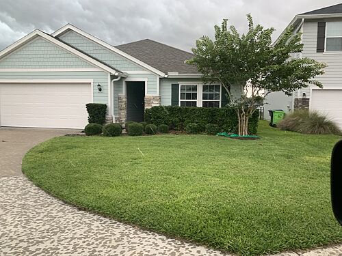 A lawn in Yulee, FL