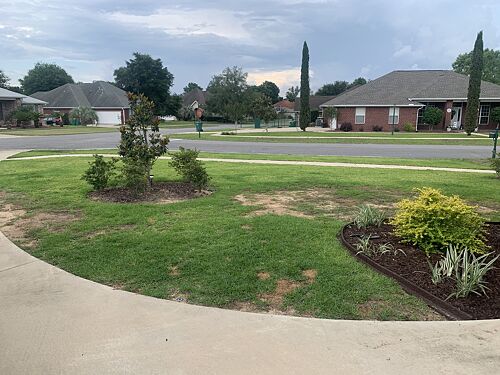A lawn in Crestview, FL