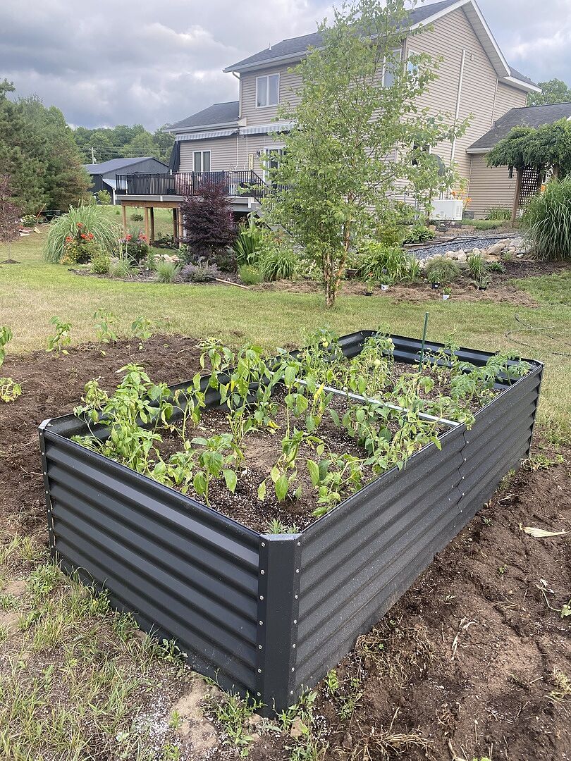 Outdoor Metal Raised Garden Bed for Vegetables, Flowers Outdoor Metal Raised Garden Bed for Vegetables, Flowers