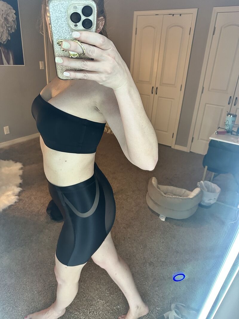 Iconic Core® Mid-Thigh Booty Lift Shaping Short main image 1