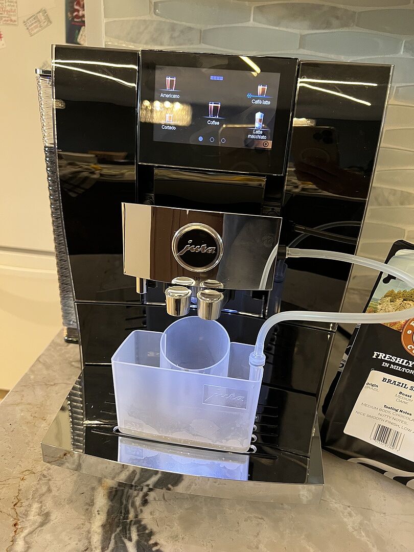 Jura Z10 Super Automatic Espresso Machine - Diamond Black