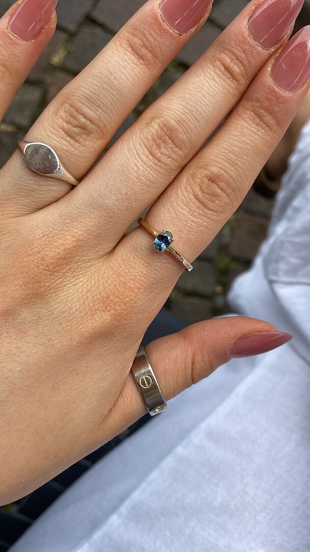 Green-Blue Sapphire Ring