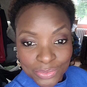 Relove by Revolution Kohl Eyeliner Black Smoothest of Eyeliners.