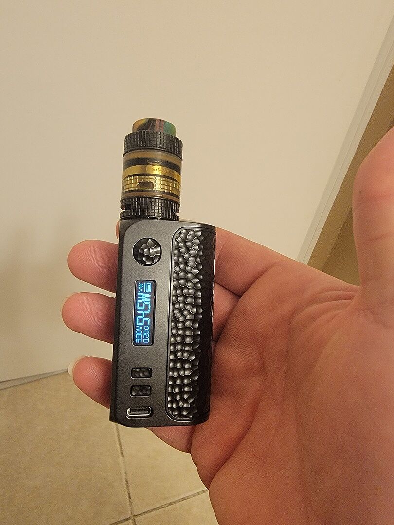box mod dna BP Mods Warhammer Single 18650 Box Mod All colors are available now🔥👇  https://t.co/jrpAupV3Pa ⚠ Warning: The device is used with e-liquid which  contains addictive chemical nicotine. For Adult use only. #sourcemore  #sourcemoreofficial # main image 1