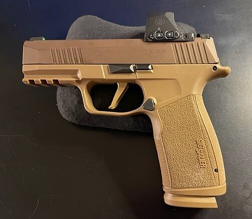 P365-XMACRO 9MM GRIP MODULE - COYOTE BROWN