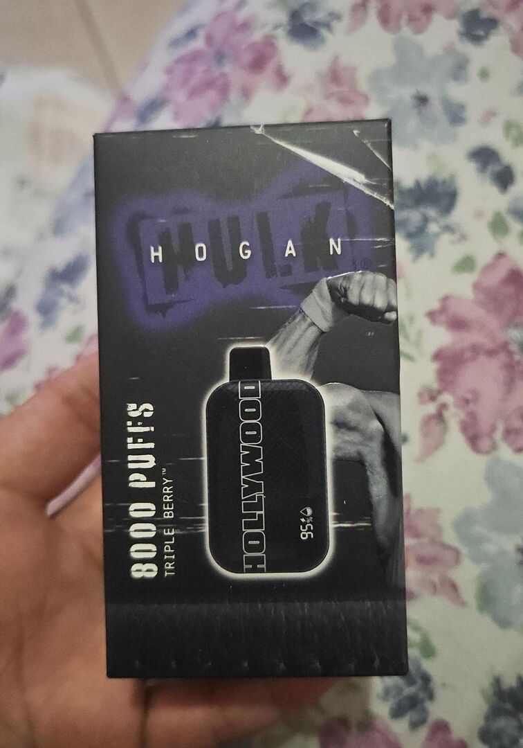 Hulk Hogan Hollywood Hogan 8000 Disposable