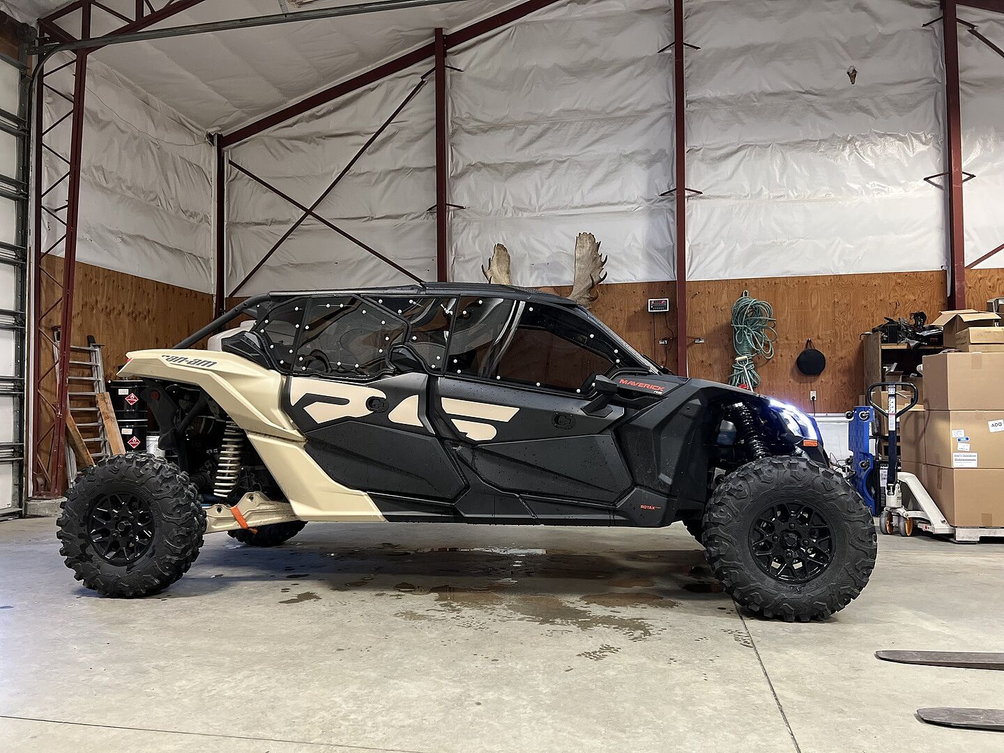 Soft Cab Upper Door Panels For Can-Am Maverick X3 MAX 4-Seat (2017-2025) – PVC With Rollable Windows
