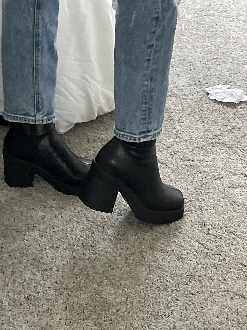 Steve Madden klayton outlet black platform boots - SZ 7.5