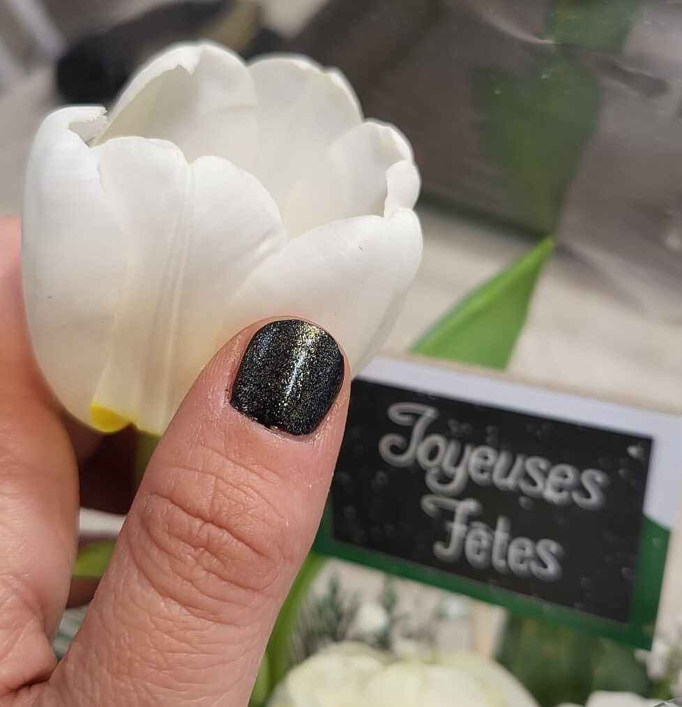 Black LED nail polish The alternative to gel nail polish