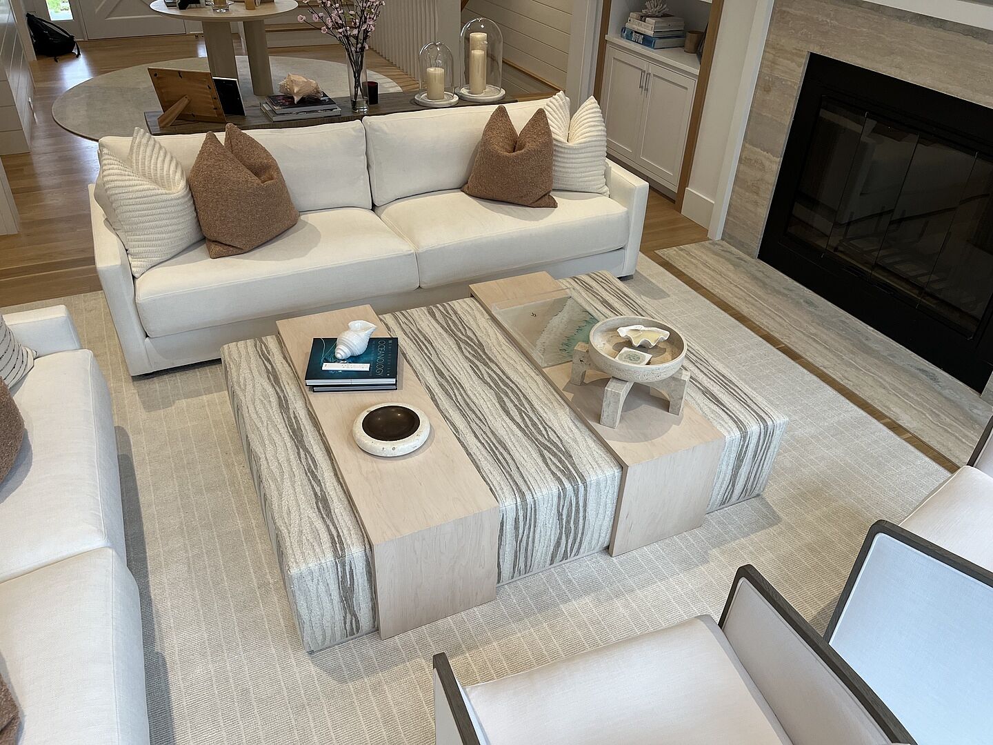 Perfect neutral living rug!
