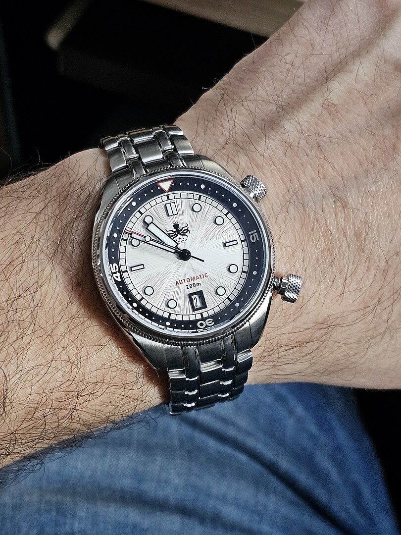 PHOIBOS EAGLE RAY 200M Automatic Compressor Dive Watch PY039G