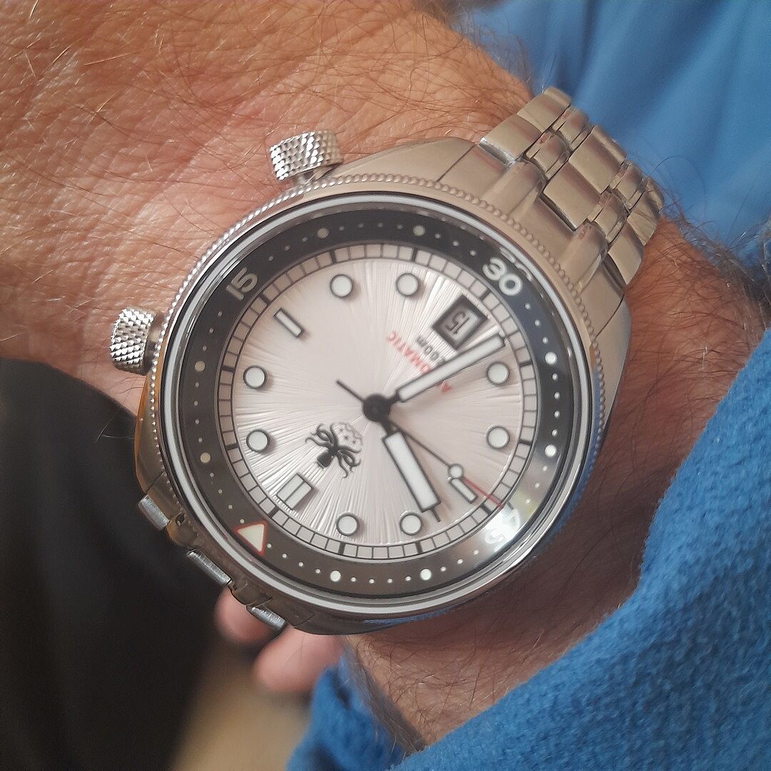 PHOIBOS EAGLE RAY 200M Automatic Compressor Dive Watch PY039G